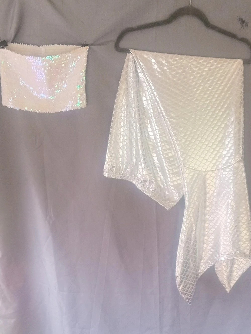 Silver Womans Mermaid Halloween Costume With Sequin Strapless Top Size Large